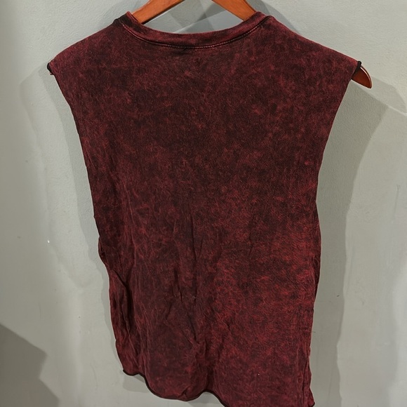 AC/DC sleeveless red muscle tee bleach dye effect s 34-36 - Picture 5 of 6